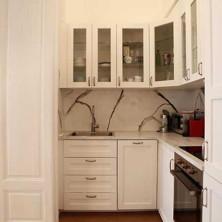 Apartmán Heart In The Old Town Bratislava Exteriér fotografie